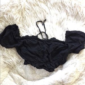 Crop, off the shoulder, scrunch shirt